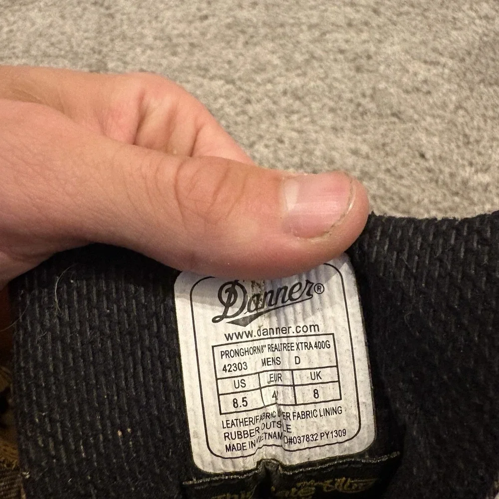 Danner Boots Mens Size 8.5 D 8